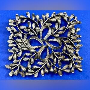 Vintage unsigned tree earthy buckle silver metal unsigned